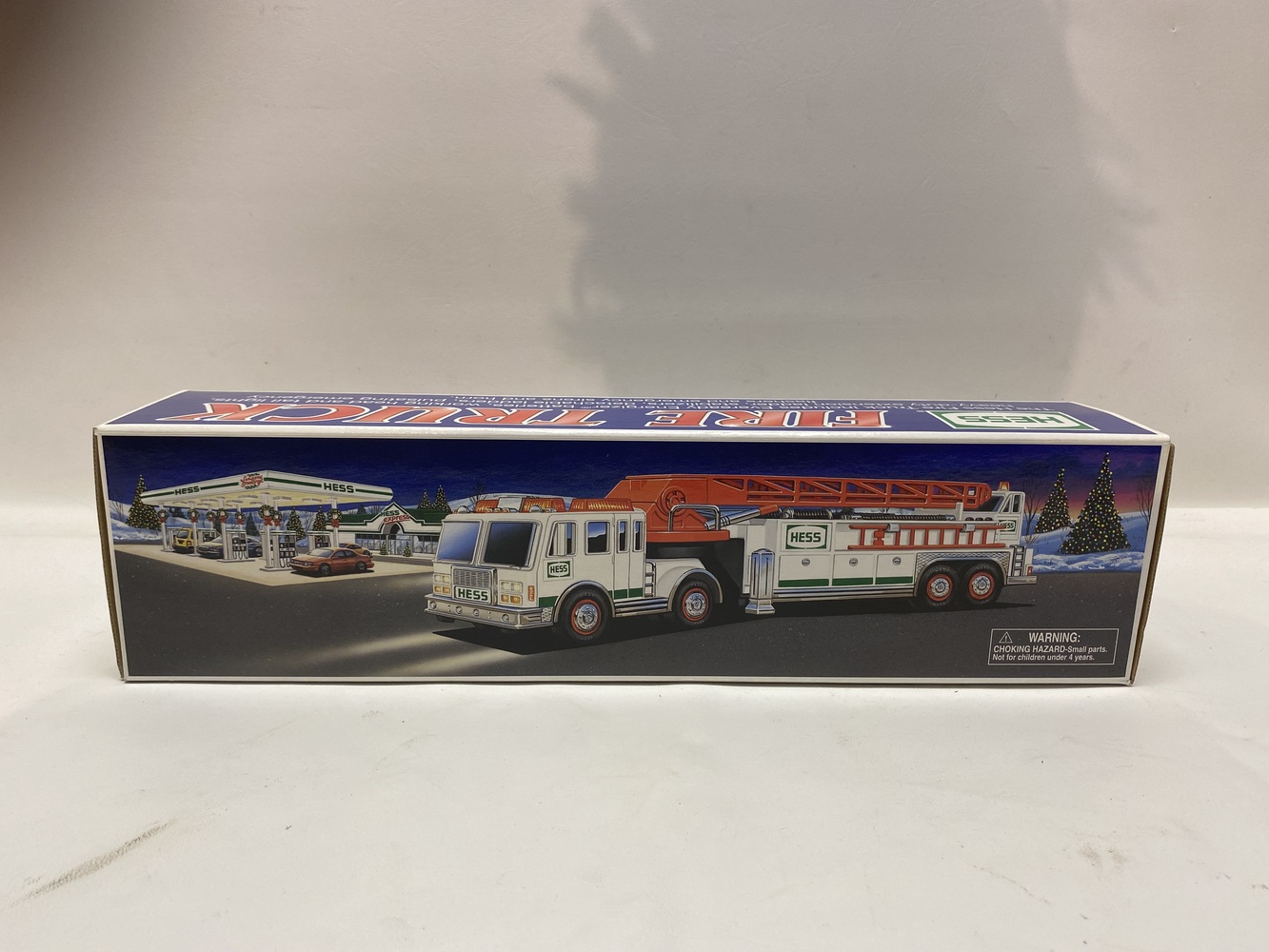 Hess Fire top Truck 2000 - New In Box